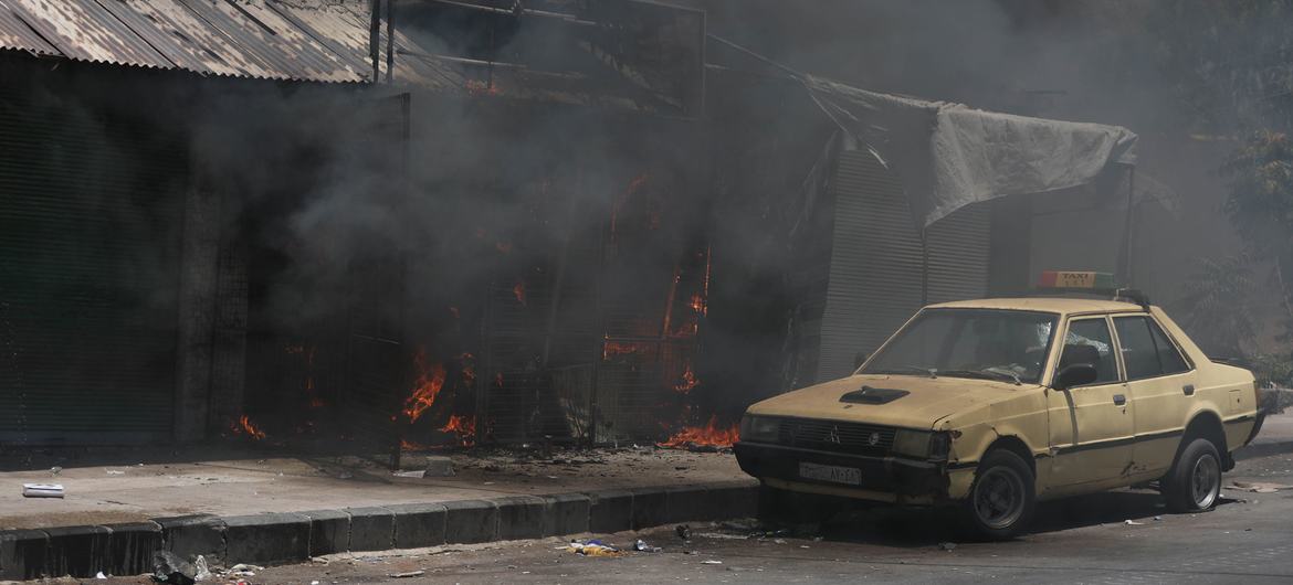 Syria: Deadly sectarian violence displaces thousands in Sweida; healthcare attacked