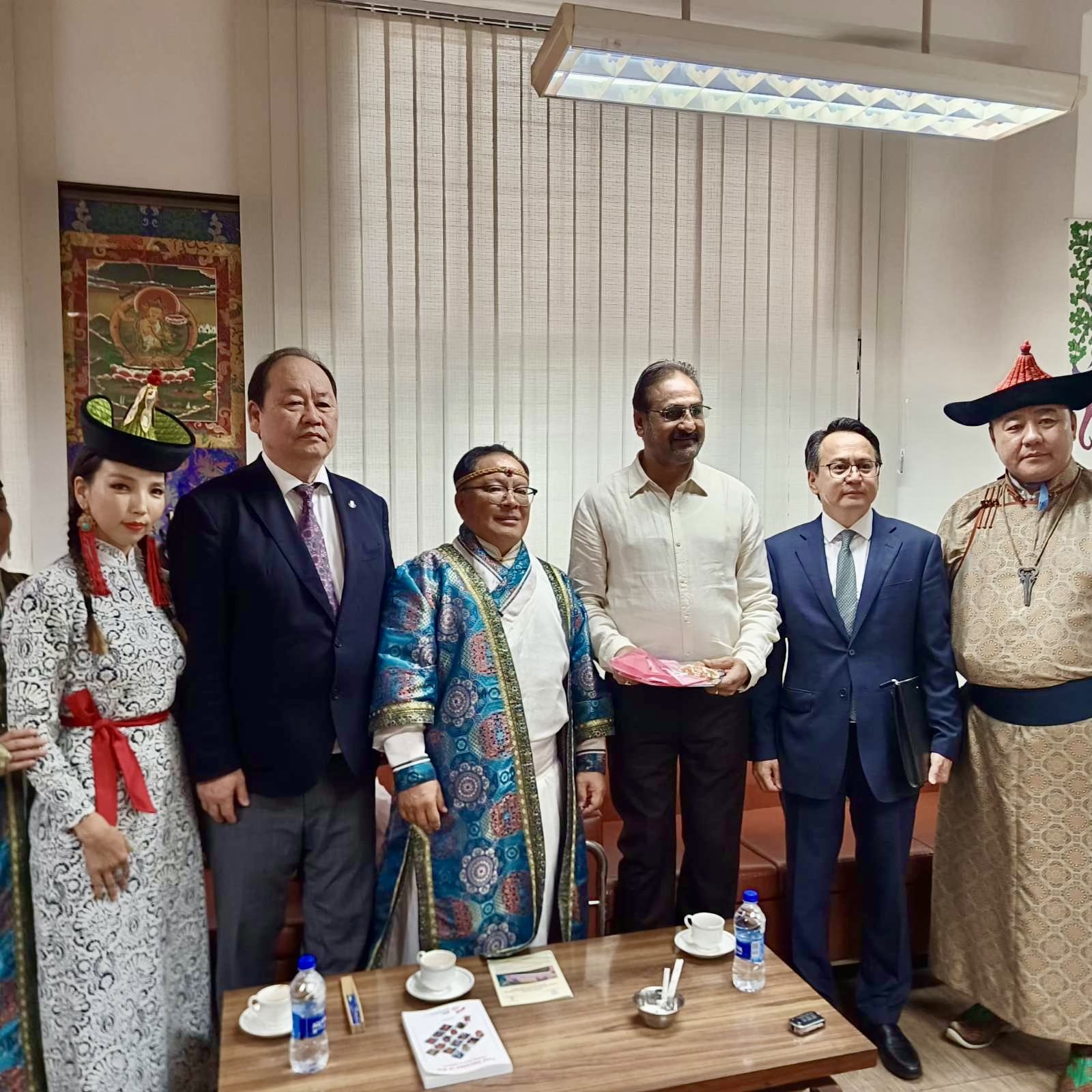 Ambassador Ganbold Dambajav Delivers Lecture on Mongolia–India Relations at Jawaharlal Nehru University